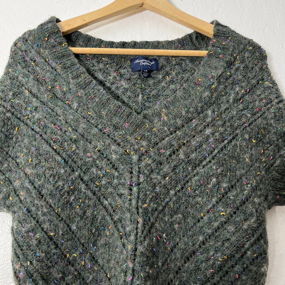 American Eagle Large Gray Wool Blend Speckled Knit Short Sleeve Fitted Sweater